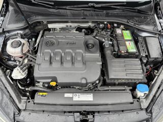 Golf 1.6 16V TDI CR - 115 - BV DSG 7 VII BERLINE Confortline 2017 occasion 47200 Saint-Pardoux-du-Breuil