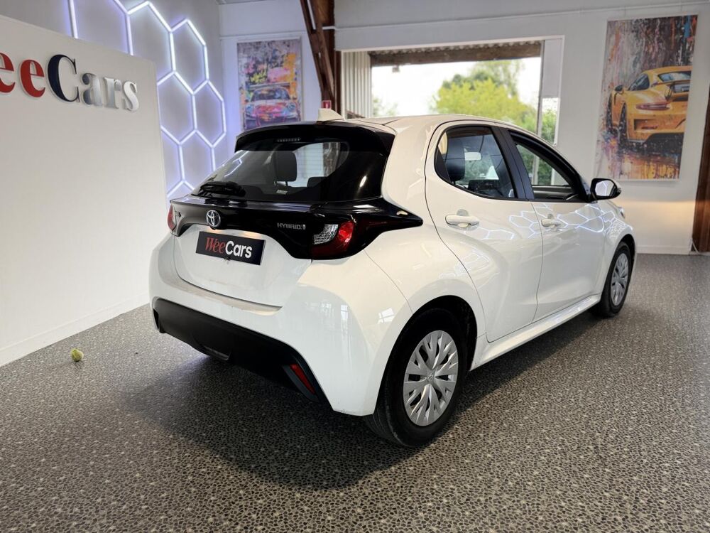 Yaris 1.5 114H 90CH HYBRID FULL-HYBRID 0.8KWH DYNAMIC BVA GARANTIE 2023 occasion 16000 Angoul&ecirc;me