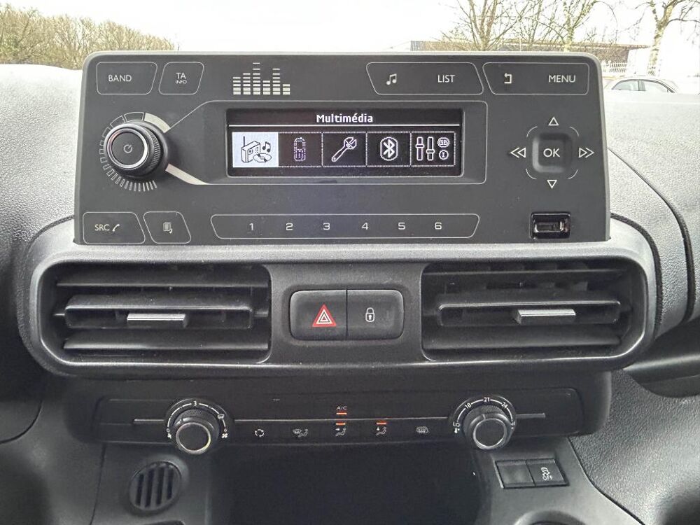 Berlingo 1.5 BlueHDi S&S 100 III FOURGON M Club 650kg 2022 occasion 44700 Orvault