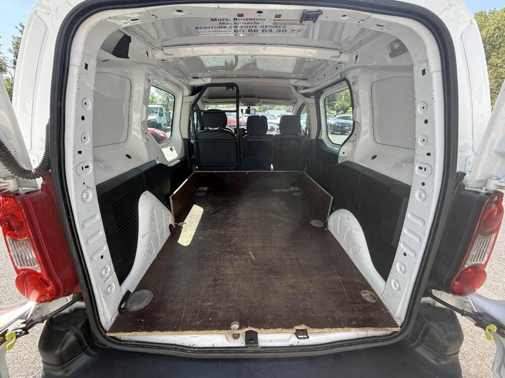 Partner L1 1.6 HDi FAP - 90 Fourgon Pack CD Clim Plus - ATTELAGE 2011 occasion 19100 Brive-la-Gaillarde