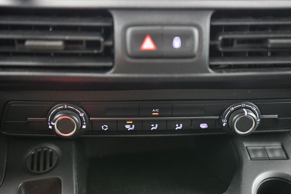 Berlingo M 650 BLUEHDI 100 S&S BVM6 DRIVER 2022 occasion 17130 Montendre