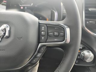 RAM 1500 CREW LAIE SPORT NIGHT EDITION AIR BOX HAYON MULTI 2025 occasion 91830 Le Coudray-Montceaux