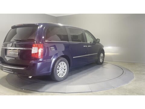 VOYAGER 2.8 Multijet DPF 163cv BVA Platinum Garantie 12 mois / 1ere 2013 occasion 33500 Libourne