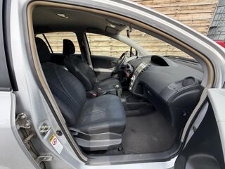 Yaris 1.4 - 90 D-4D II 2005 Luna PHASE 1 2007 occasion 19100 Brive-la-Gaillarde