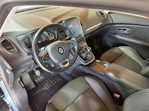Grand Sc&eacute;nic II IV Zen 1.5 Energy dCi - 110 - 7pl 2017 occasion 33700 M&eacute;rignac