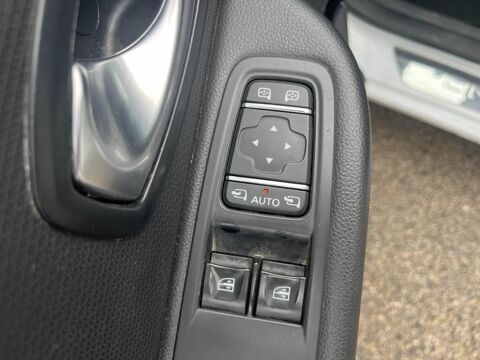Clio 1.2 TCE 120ch - CLIM - BLUETOOTH - REGULATEUR 2017 occasion 13760 Saint-Cannat