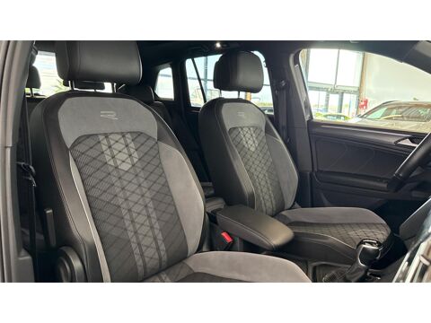 Tiguan 2.0 - 150ch - R-Line 4Motion / TOIT OUVRANT / ATTELAGE / CAR 2020 occasion 17600 Saujon