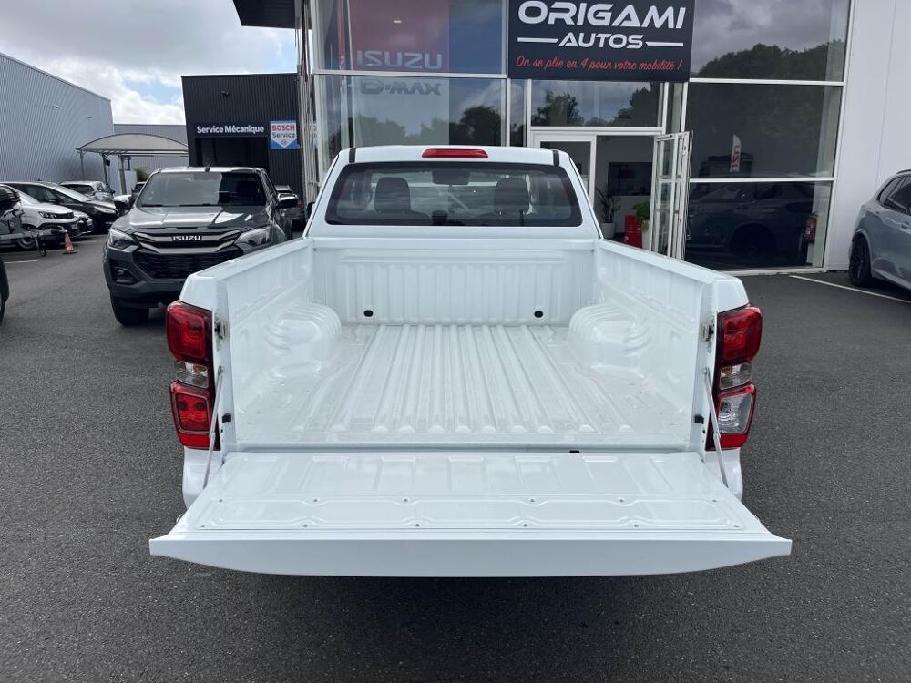 D-Max * 33 325 HT* SPACE EVOLUTION 2.2 DMS M/T 4x4 MY2026 Euro6e- 2026 occasion 44700 Orvault