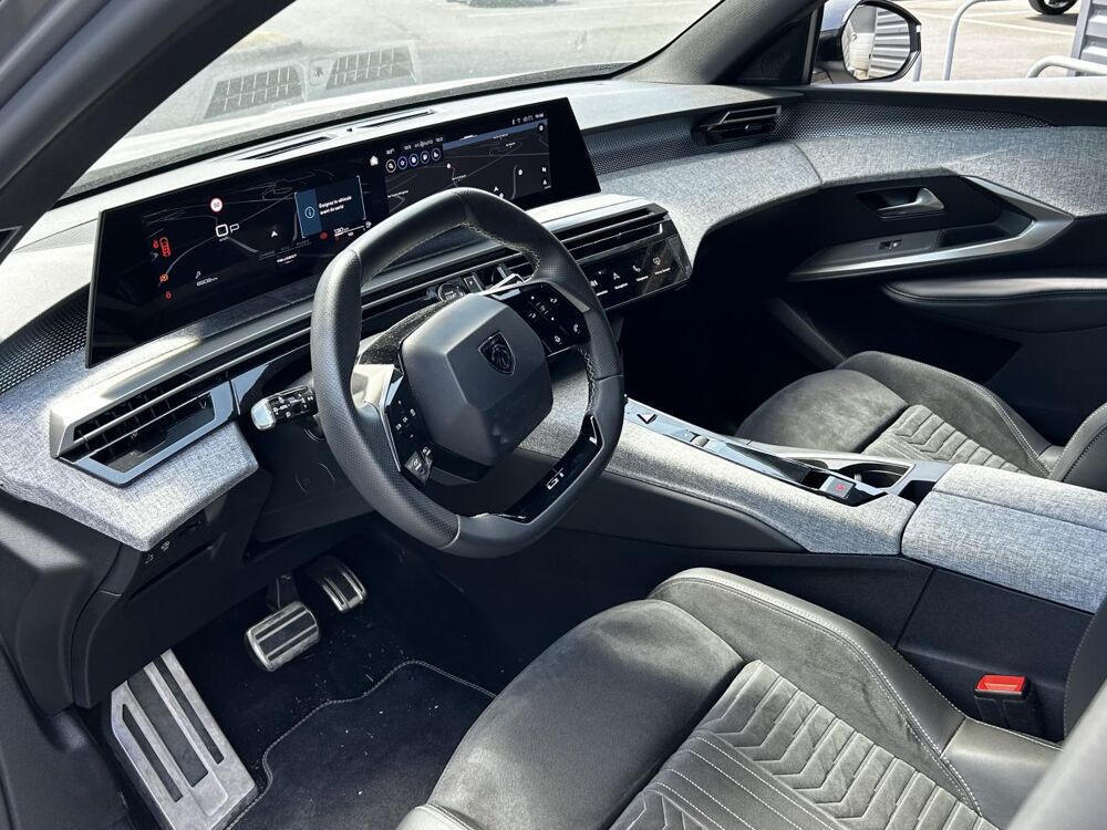 5008 1.2i Hybrid 145 GT e-DCS6 7pl  GPS  Alcantara  DriveAssis 2025 occasion 34190 Ganges