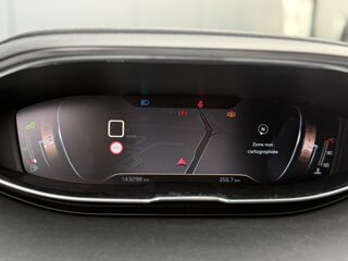 5008 1.5 BlueHDi 130 GT Line 7 places, avec Apple Car Play et Cam 2019 occasion 35300 Foug&egrave;res