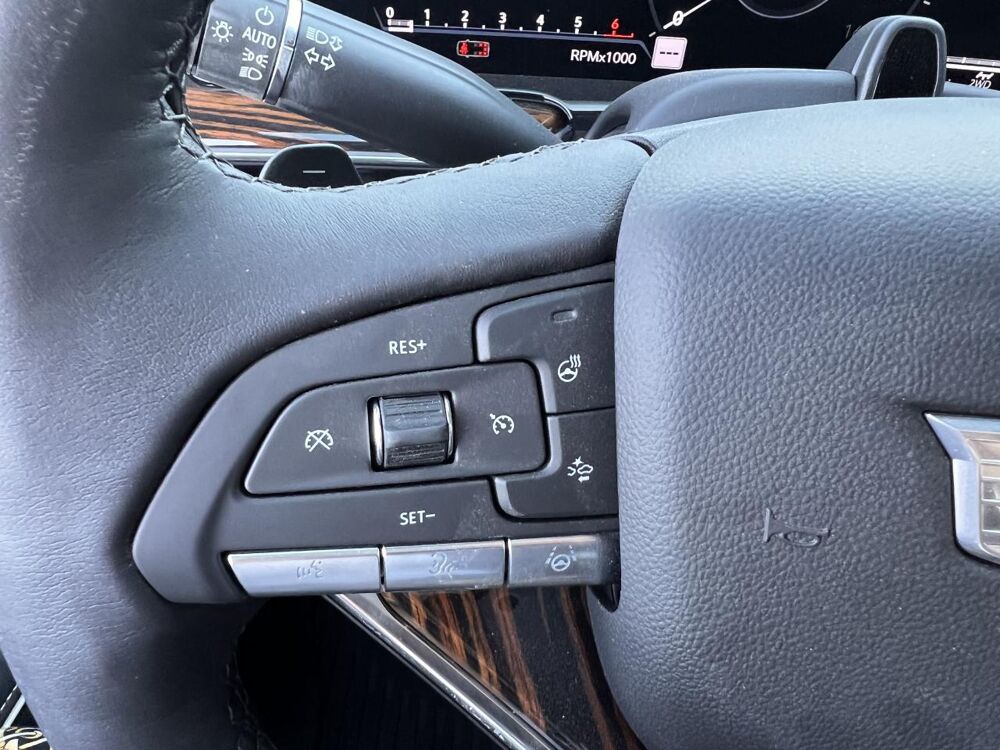 Escalade ESV Premium Luxury V8 6.2L CTTE FOURGON 2023 occasion 91830 Le Coudray-Montceaux