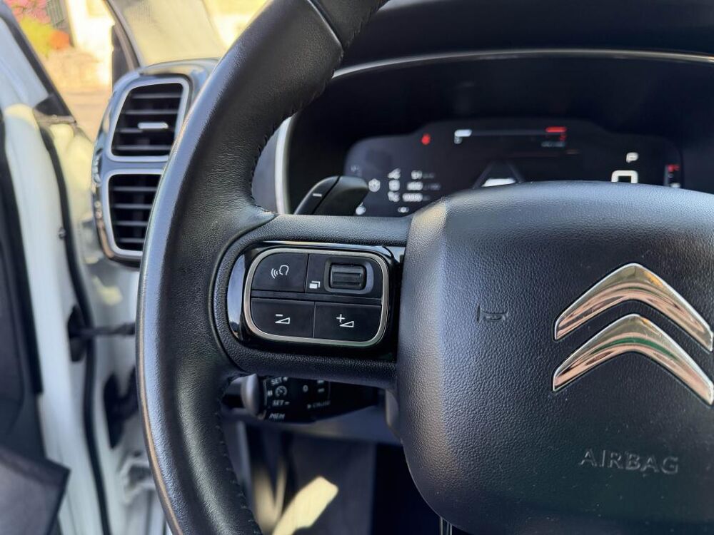 C5 aircross 1.5 BlueHDi - 130 S&S Bva Business gps + clim + camera AR + 2020 occasion 19100 Brive-la-Gaillarde