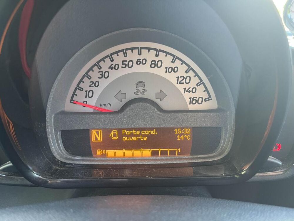 ForTwo 1.0i 84CH - KIT BRABUS - CARPLAY - SIEGES CHAUFFANTS - TOIT 2013 occasion 13760 Saint-Cannat