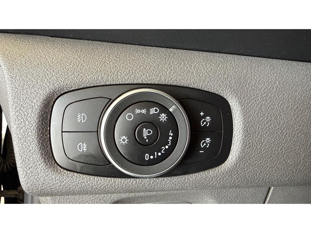 Transit Custom 2.0 - 130 - TRANSIT CUSTOM CABINE APPROFONDI 2023 occasion 17600 Saujon