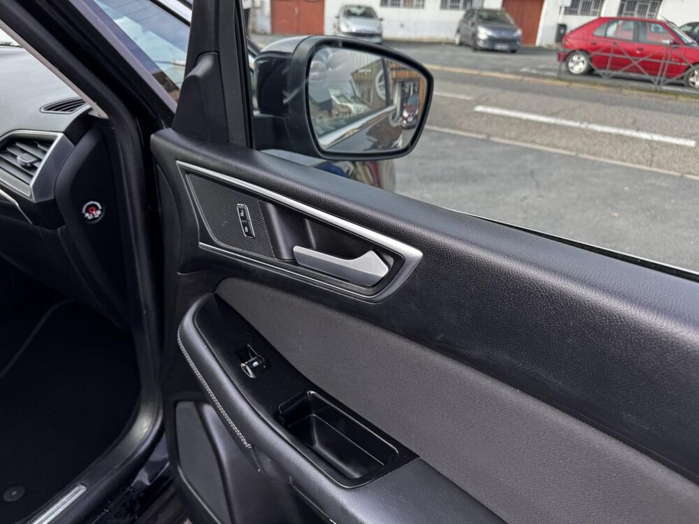 S-MAX 2.0 TDCi - 150 S&S 7pl Titanium gps + clim + camera AR 2016 occasion 19100 Brive-la-Gaillarde