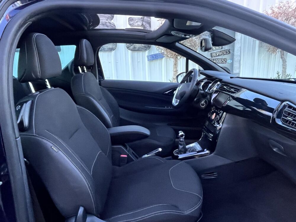 DS3 Cabrio 1.2i PureTech 12V S&S - 110 CABRIOLET So Chic PHASE 2016 occasion 83490 Le Muy