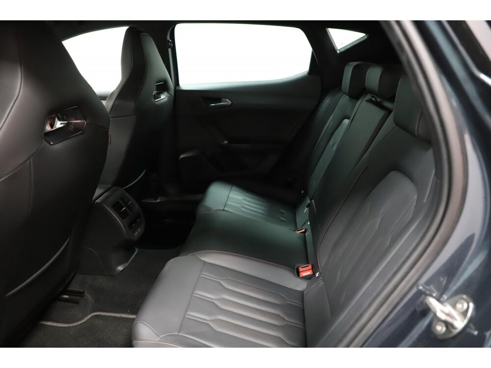 Leon VZ 1.4 e-Hybrid 245 DSG 6 2022 occasion 06550 La Roquette-sur-Siagne