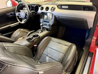 Mustang Fastback Black Shadow Edition 5.0 V8 421CV 2017 occasion 38330 Montbonnot-Saint-Martin