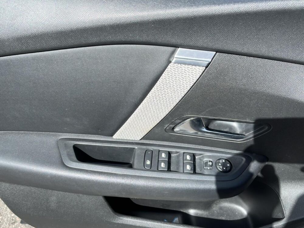 C4 1.5 bluehdi 130 max automatique 2024 occasion 85150 Les Achards