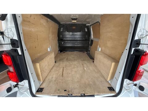 Jumpy M 2.0 BlueHDi 150 Attelage / Cam&eacute;ra de recul / apple car pla 2017 occasion 60740 Saint-Maximin