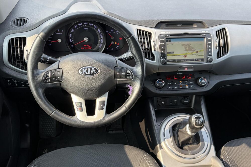 Sportage KIA 1.7 CRDi 115 BUSINESS GPS CAM&Eacute;RA CLIM AUTO 2015 2015 occasion 78760 Jouars-Pontchartrain