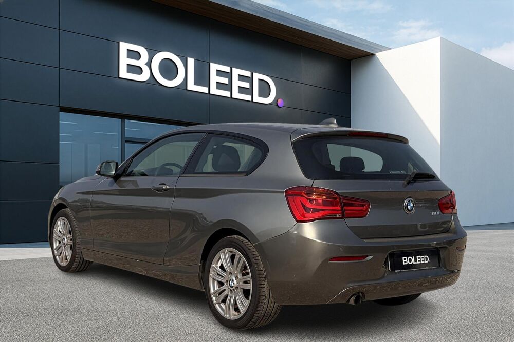 S&eacute;rie 1 118i BVA SPORT F21 ? TOIT OUVRANT ? GPS ? 136 CH 2015 occasion 78760 Jouars-Pontchartrain