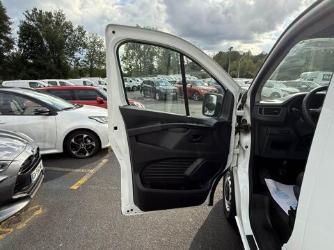 Trafic L1H1 2800 Kg 2.0 Blue dCi - 130 Fourgon Confort TVA RECUPERA 2022 occasion 19100 Brive-la-Gaillarde