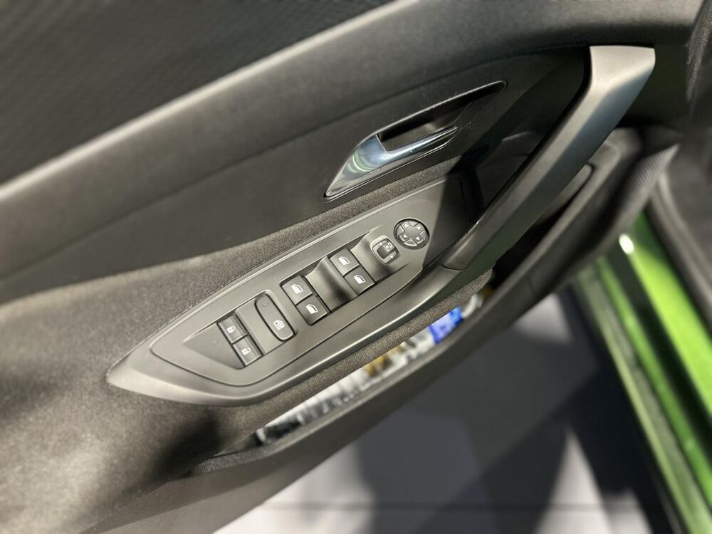 308 1.6 PHEV - 180 - BV e-EAT8 Allure 2022 occasion 25300 Pontarlier