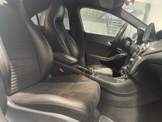 Classe CLA 220 CDI BM 117 BV 7G-DCT Fascination Pack AMG Garantie 12 mo 2014 occasion 33500 Libourne