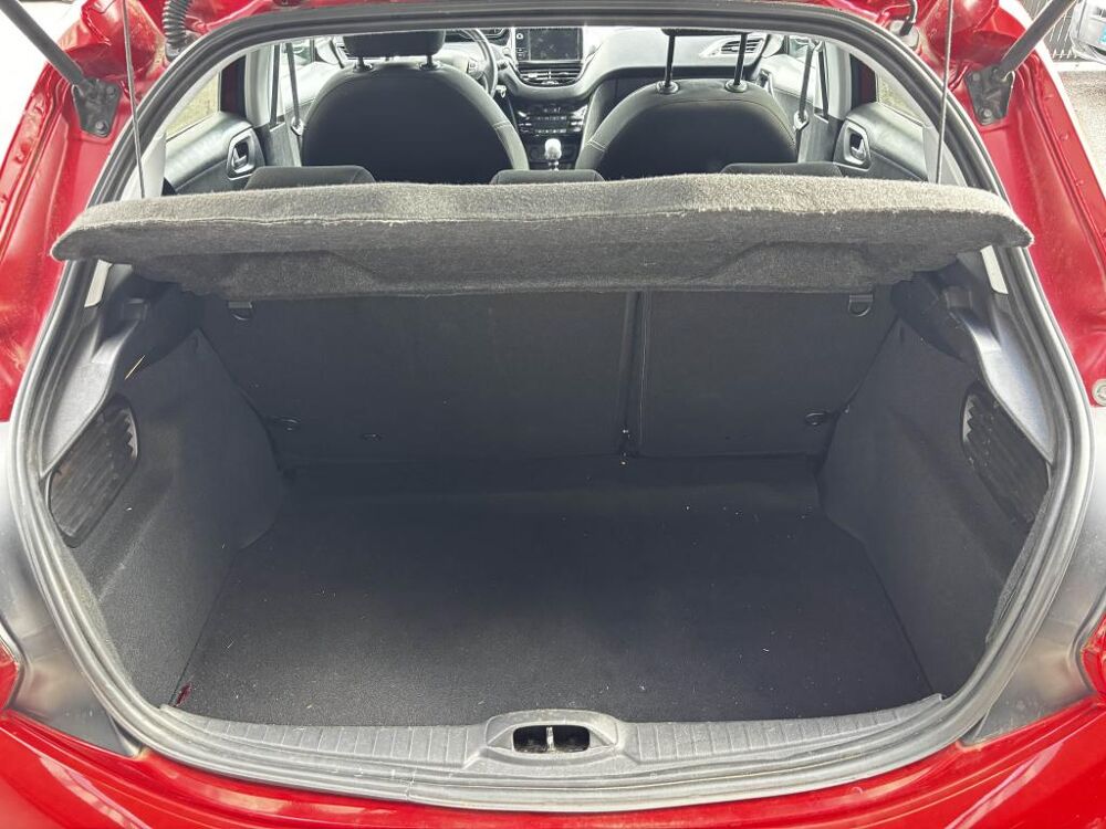 208 1.2i 12V - 110ch - Tech Edition Phase 2 - GARANTIE 12 MOIS 2018 occasion 76710 Eslettes