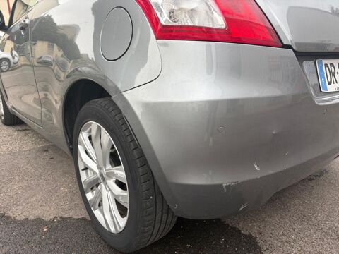 Swift 1.3 DDiS toit ouvrant 2015 occasion 13400 Aubagne