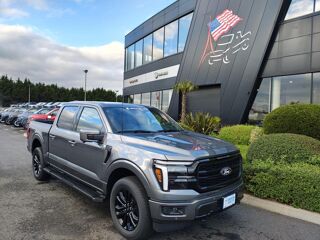 Divers Supercrew LARIAT Black Package V8 5.0L 2025 occasion 91830 Le Coudray-Montceaux