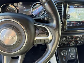 Compass 2.0 MultiJet II - 140 4x4 Limited Gps + clim + camera AR 2017 occasion 19100 Brive-la-Gaillarde