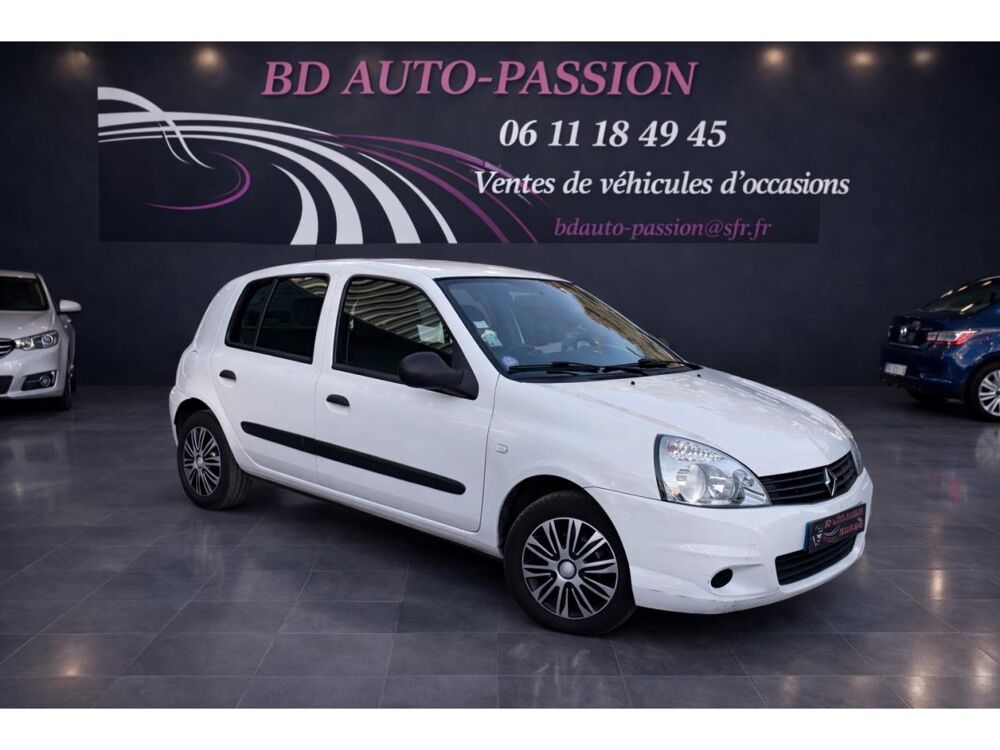 Clio 1.2i 75CH GPL II Campus Evolution / Distribution et entreti 2010 occasion 30260 Orthoux-S&eacute;rignac-Quilhan