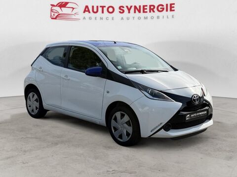 Aygo 1.0 VVT-i II 2017 x-play PHASE 1 2017 occasion 13400 Aubagne