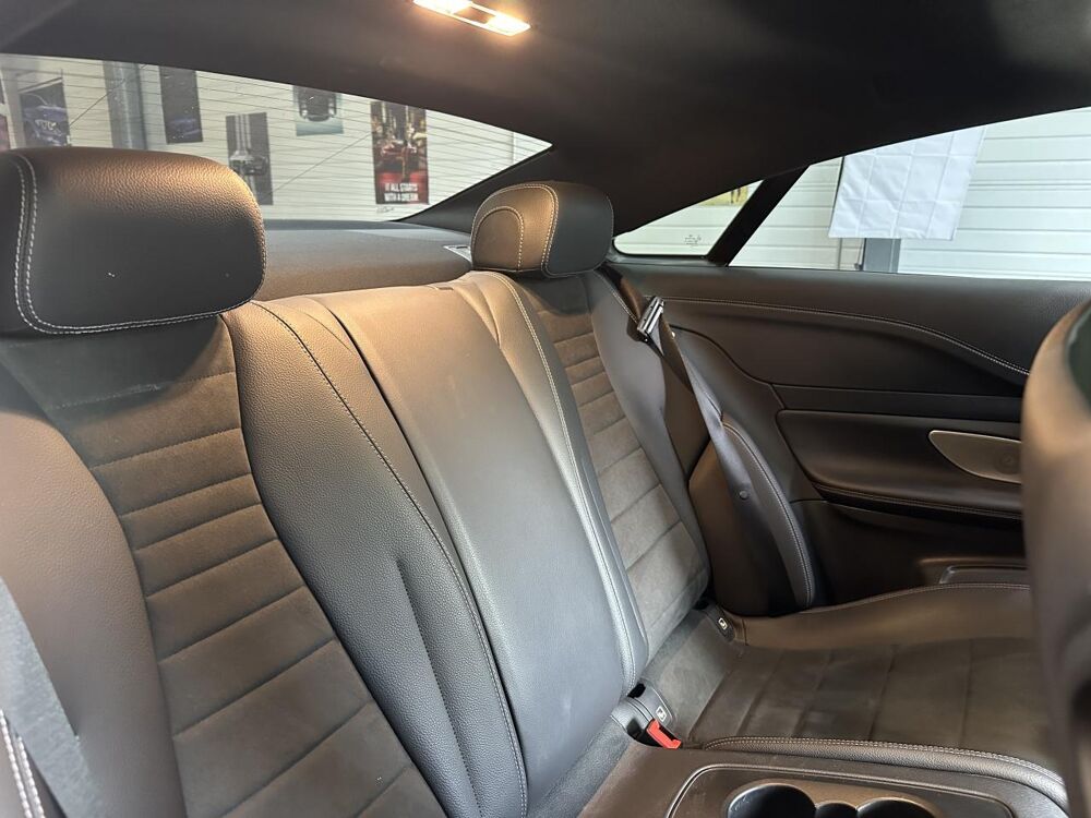 Classe E COUPE 2.0 220 D 195 AMG LINE 4MATIC 9G-TRONIC BVA 2022 occasion 33370 Artigues-pr&egrave;s-Bordeaux