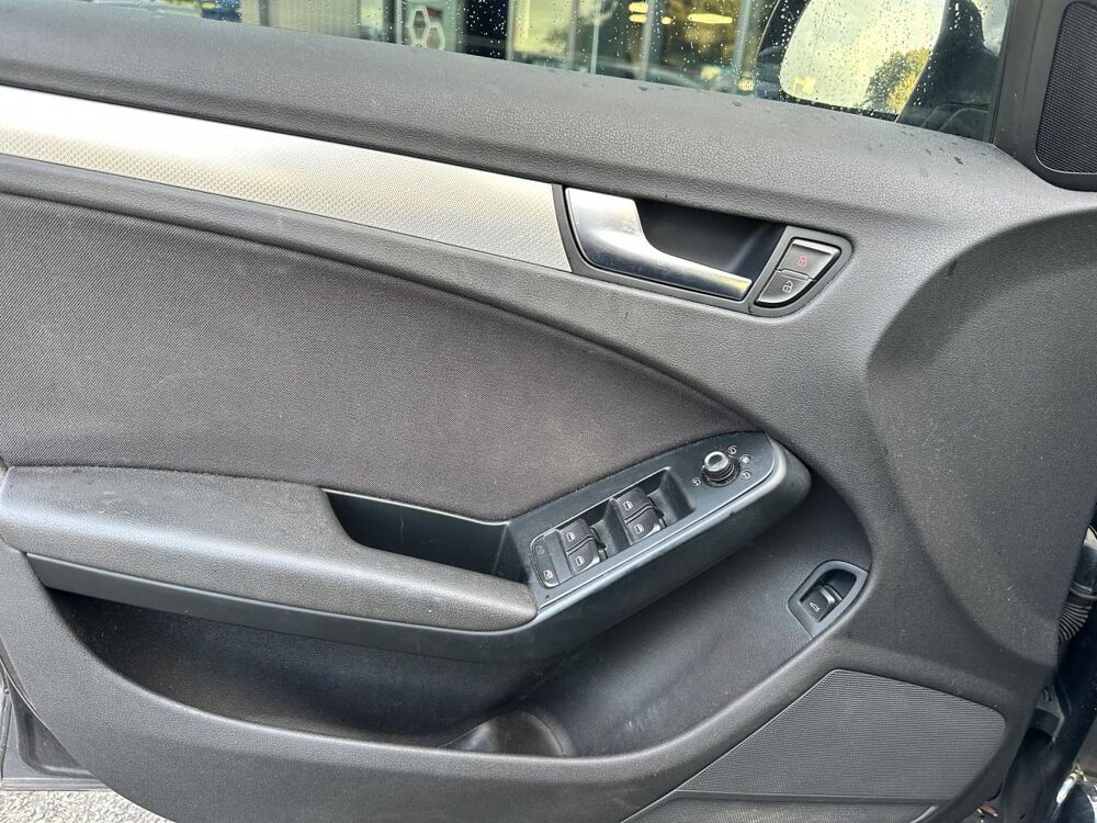 A4 2.0 TDI DPF - 143 2008 BERLINE Ambiente PHASE 1 2008 occasion 33450 Montussan