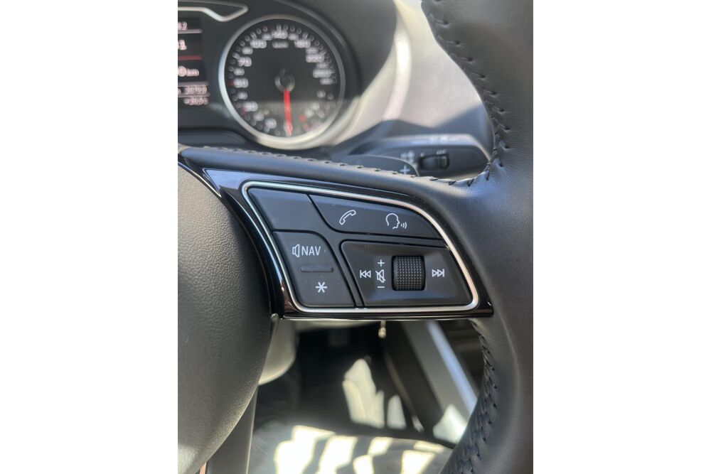 Q2 AUDI 1.5 35 TFSI 150CH - CARPLAY - ENTRETIEN SUIVI 2019 occasion 78760 Jouars-Pontchartrain