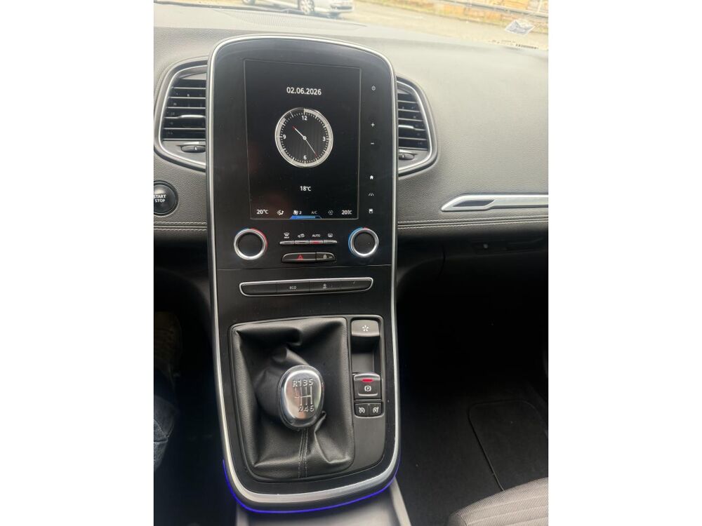 Sc&eacute;nic 1.7 Blue dCi - 120 IV MONOSPACE Intens 2019 occasion 31220 Lavelanet-de-Comminges