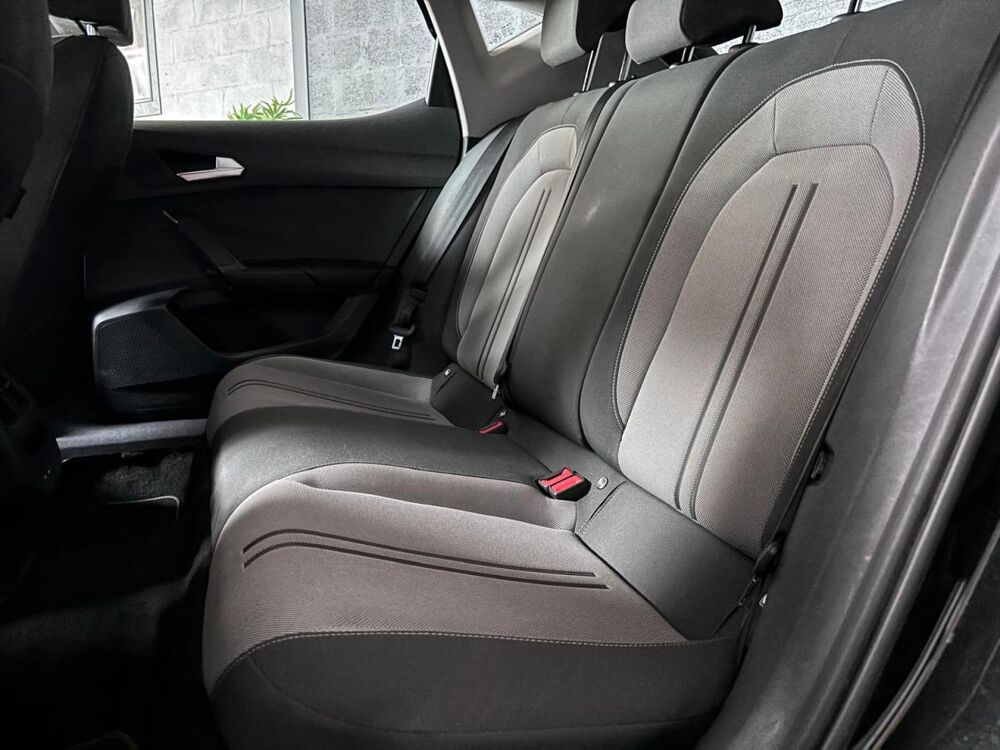 Leon 1.0eTSI 110CH DSG 7 FINITION Style Business - GARANTIE 6 MOI 2022 occasion 33700 M&eacute;rignac