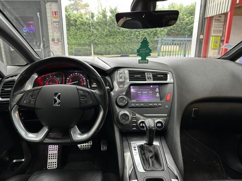 DS5 2.0 BlueHDi 16V 180 BV EAT6 BERLINE Sport Chic 2016 occasion 33370 Artigues-pr&egrave;s-Bordeaux