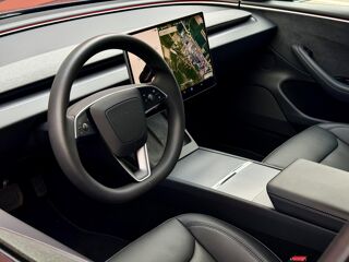 Model 3 Highland Grande Autonomie AWD Dual Motor Garantie Tesla 04 / 2024 occasion 67440 Marmoutier
