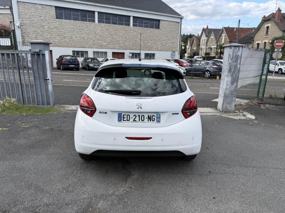 208 1.6 BlueHDi - 100 Allure gps + clim + Radar AR 2016 occasion 19100 Brive-la-Gaillarde