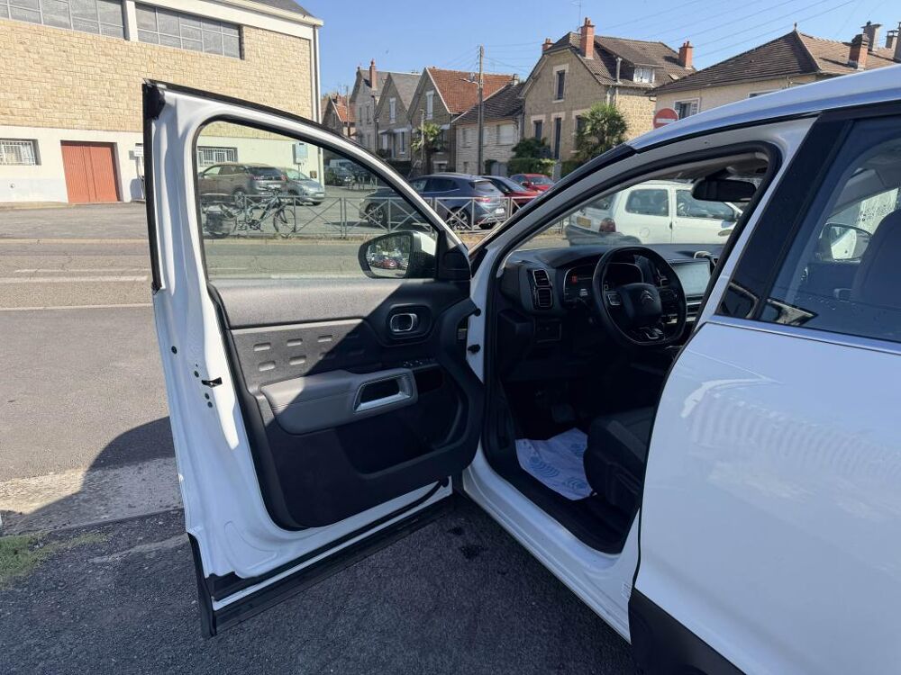 C5 aircross 1.5 BlueHDi - 130 S&S Bva Business gps + clim + camera AR + 2020 occasion 19100 Brive-la-Gaillarde