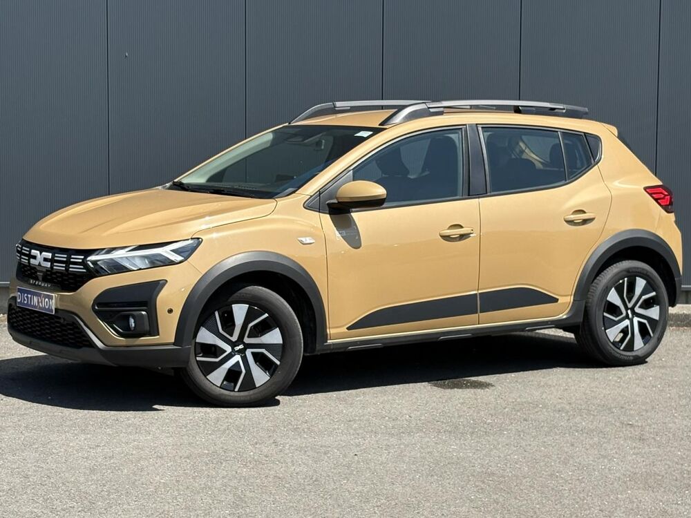 Sandero STEPWAY TCE 90 Expression avec Cam&eacute;ra, GPS et Climatisation 2025 occasion 35300 Foug&egrave;res