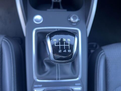 Q2 2.0 30 TDI 116CH - ATTELAGE - HAYON - CLIM AUTO 2024 occasion 13760 Saint-Cannat