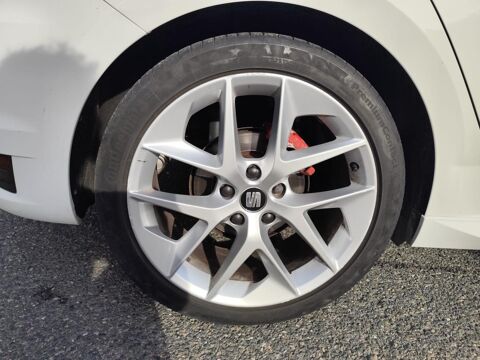 Leon 1.4 TSI 150 FR START-STOP / TOIT OUVRANT / RADARS AV ARR 2014 occasion 42170 Saint-Just-Saint-Rambert