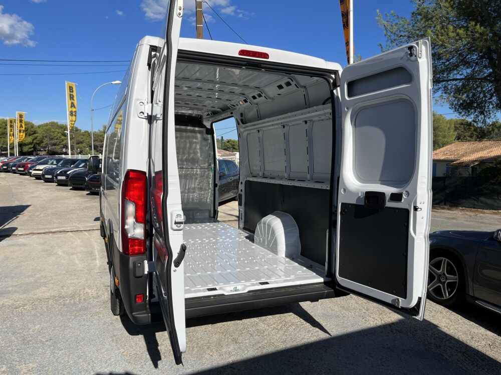 Jumper 3.5t L4H2 Maxi 2.2 BlueHDI S&S - 140 III FOURGON TOLE Fourg 2023 occasion 83490 Le Muy