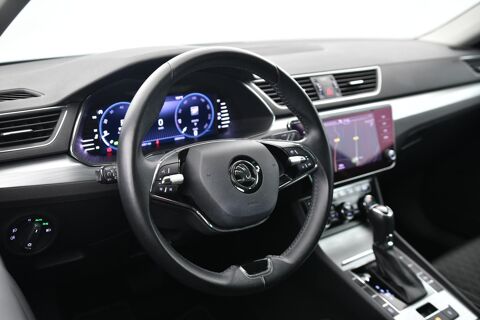 Superb Combi 2.0 TDI 122 DSG7 ATTELAGE/SIEGES AV CHAUFFANTS/VIRTUAL 2021 occasion 33620 Cavignac