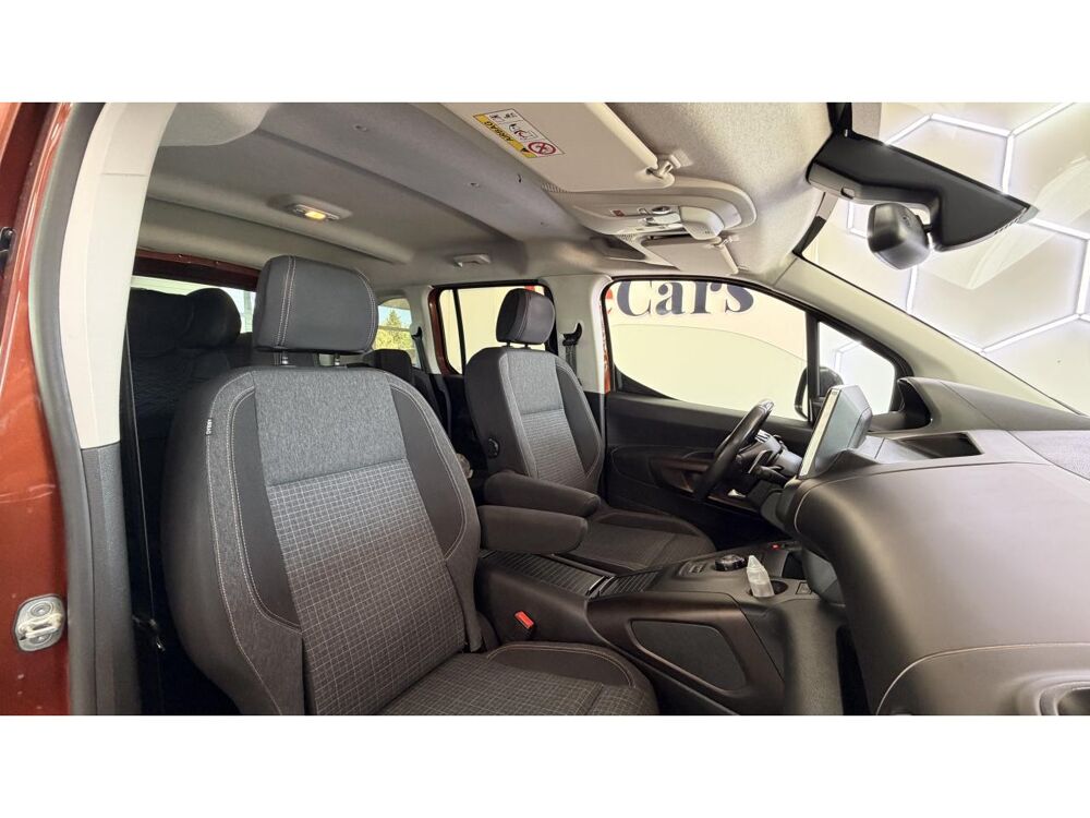 Rifter COMBI 1.5 BLUEHDI 130 L1 GT LINE EAT BVA START-STOP - GARANT 2019 occasion 16000 Angoul&ecirc;me